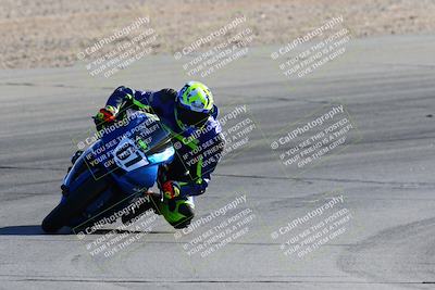 media/Jan-08-2022-SoCal Trackdays (Sat) [[1ec2777125]]/Turn 10 (2pm)/